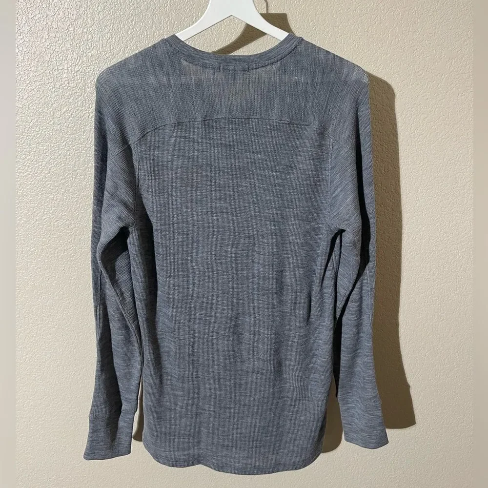 Burberry stylish gray